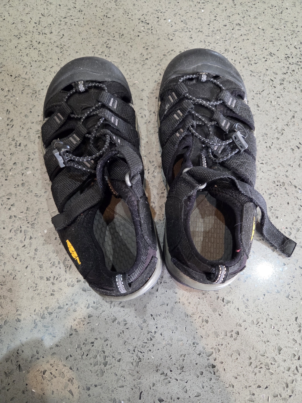 KEEN Kids' Black Outdoor Sandals - Secure Elastic Lace